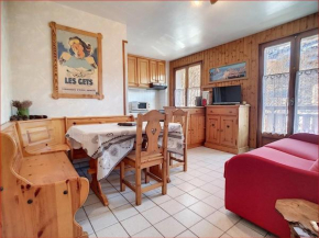 Location cosy aux Gets - 4 pers, 2 pièces, proche ski et centre - FR-1-671-149 Les Gets